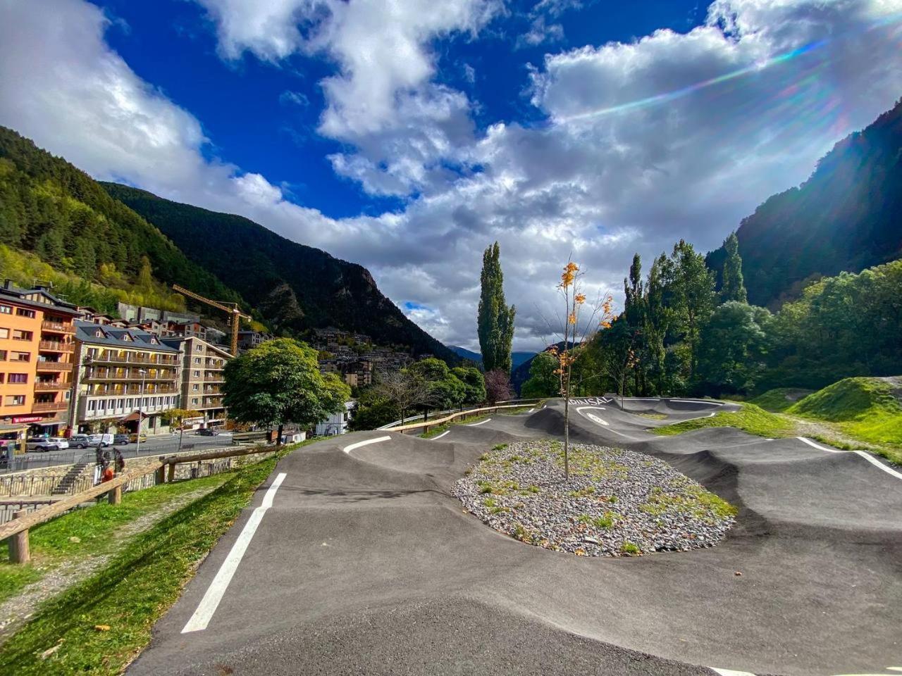 Vistas Preciosas Al Valle De Arinsal - 6Pax- A Pie De Pistas & Esqui - Free Parking L By Bonesvacances Luaran gambar